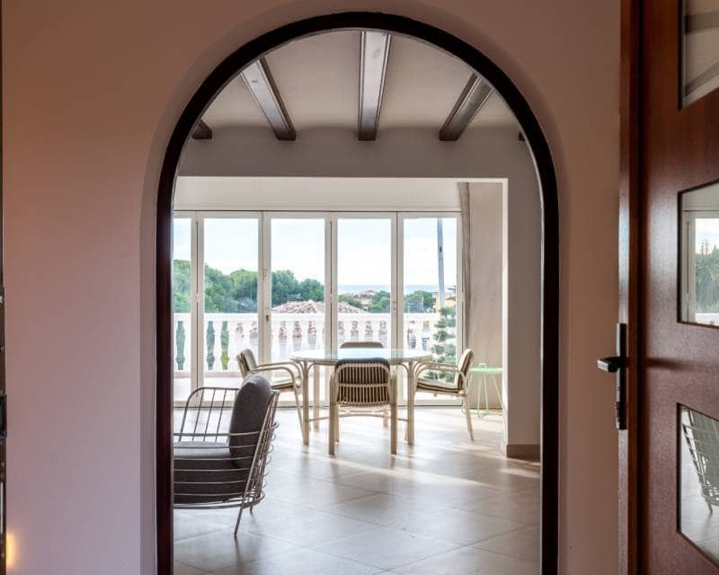 3 bedroom Villa for sale in Moraira with pool - € 1,795,000 (Ref: 9489774)