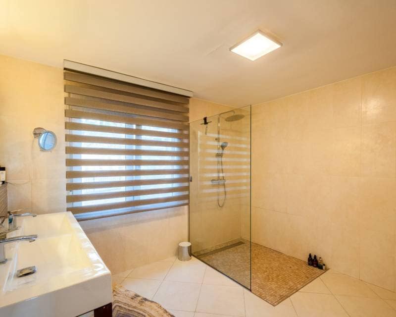 3 bedroom Villa for sale in Moraira with pool - € 1,795,000 (Ref: 9489774)