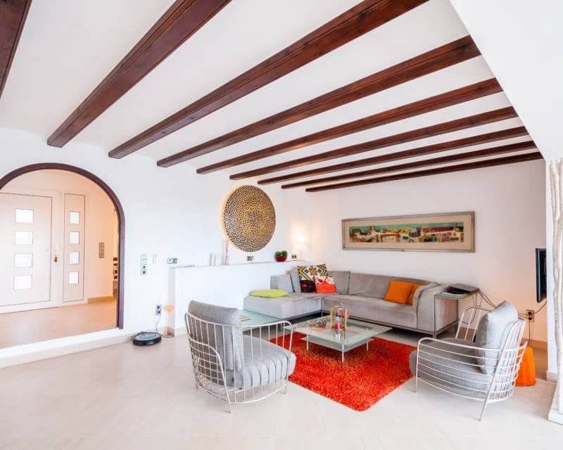 3 bedroom Villa for sale in Moraira with pool - € 1,795,000 (Ref: 9489774)