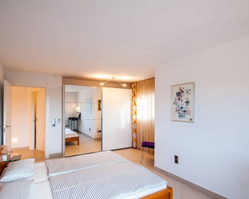 3 bedroom Villa for sale in Moraira with pool - € 1,795,000 (Ref: 9489774)