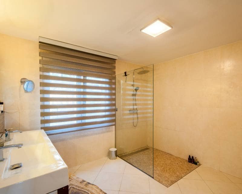 3 bedroom Villa for sale in Moraira with pool - € 1,795,000 (Ref: 9489774)