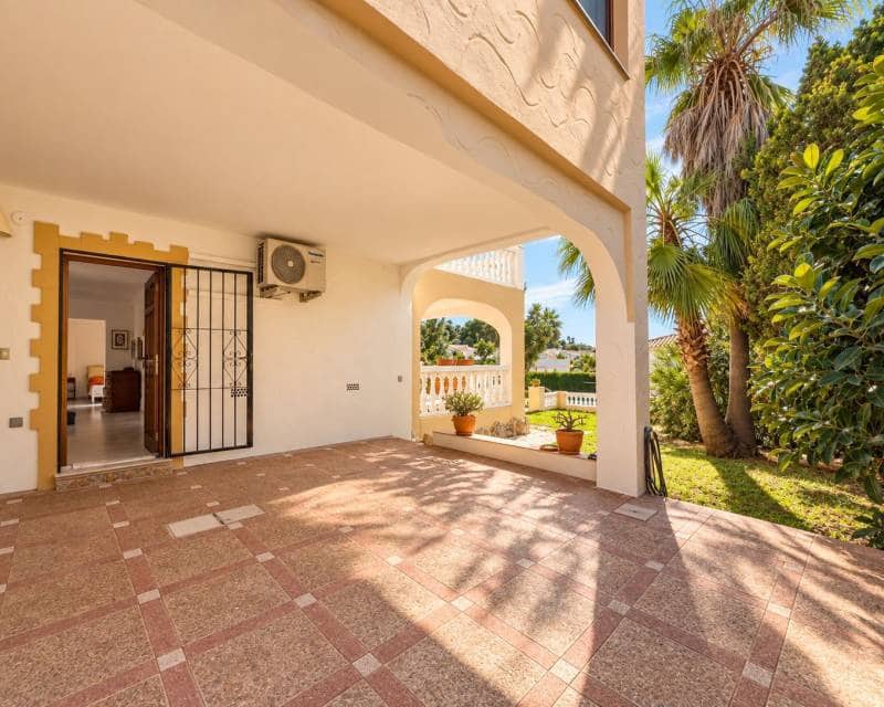 3 quarto Moradia para venda em Moraira com piscina garagem - 1 425 000 € (Ref: 9489774)
