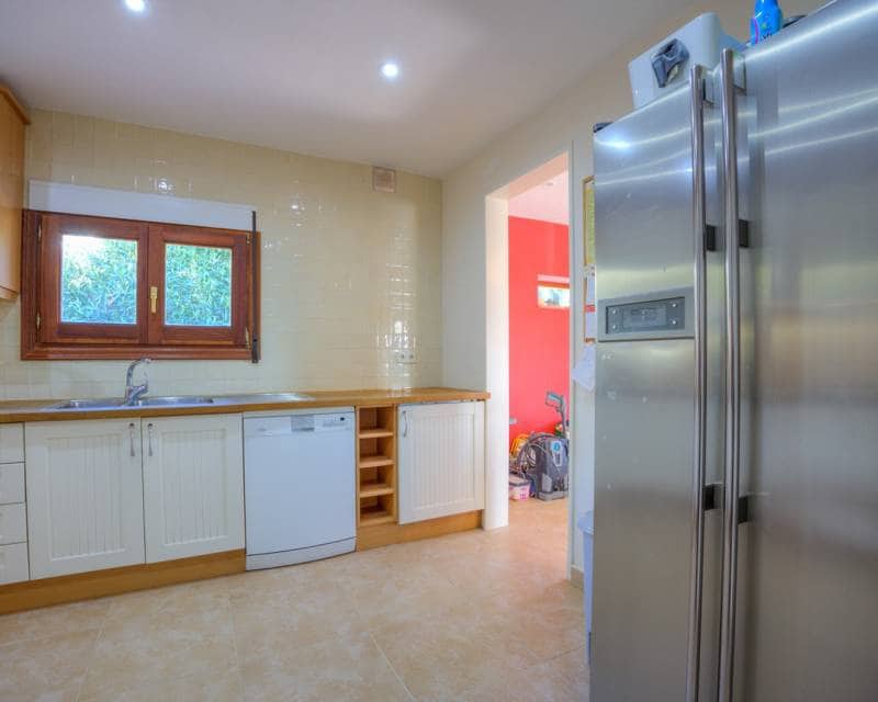 5 camera da letto Villa in vendita in Montemar con piscina garage - 840.000 € (Rif: 9490865)