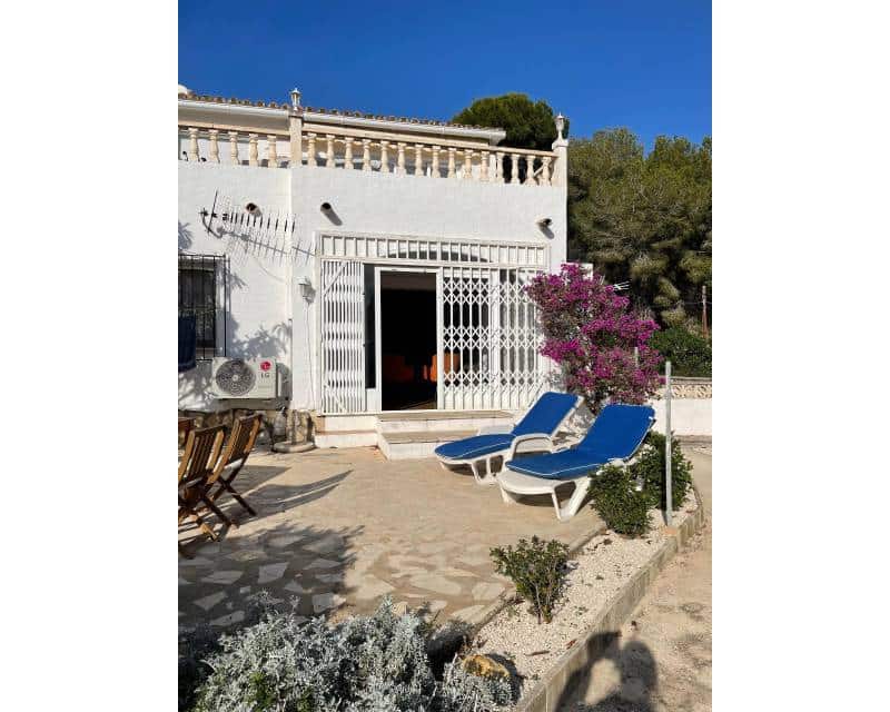 2 bedroom Apartment for sale in Moraira - € 230,000 (Ref: 9495137)