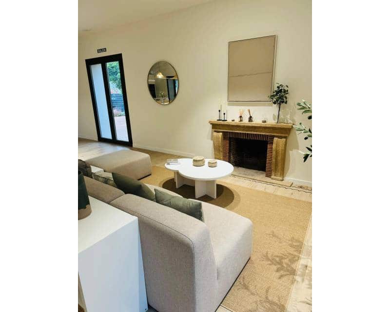 2 soverom Leilighet til leie i Denia med svømmebasseng - € 1 500 (Ref: 9510035)