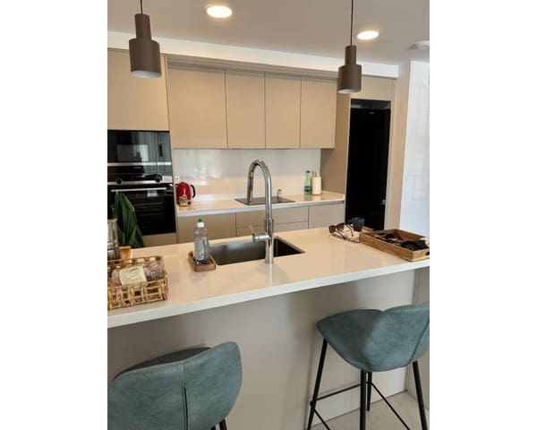 2 soverom Leilighet til leie i Dénia med svømmebasseng - € 1 500 (Ref: 9510035)