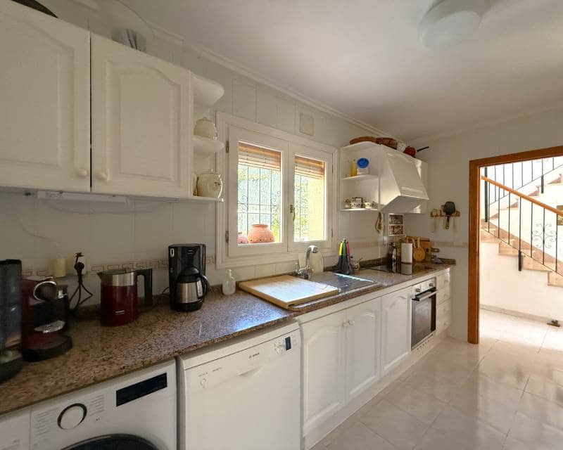 4 sypialnia Willa na sprzedaż w Moraira z basenem - 750 000 € (Ref: 9618575)