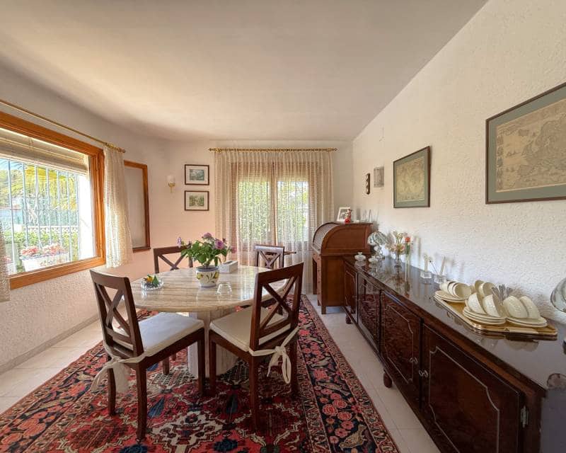 4 sypialnia Willa na sprzedaż w Moraira z basenem - 750 000 € (Ref: 9618575)