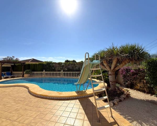 4 soveværelse Villa til salg i Pinar del Advocat - Cometa, Teulada-Moraira med swimmingpool - € 750.000 (Ref: 9618575)