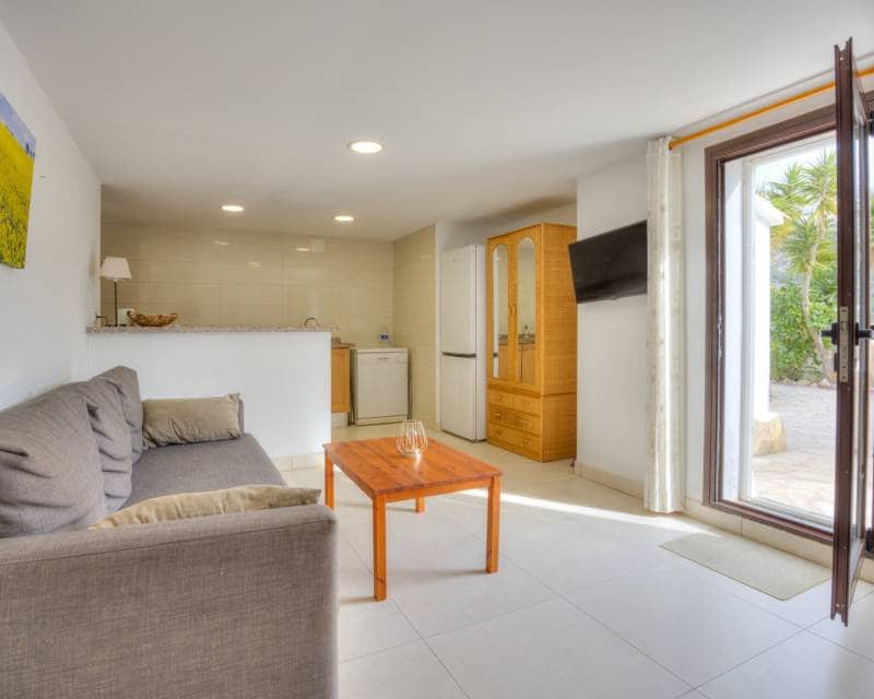 4 Zimmer Villa zu verkaufen in Moraira mit Pool - 599.000 € (Ref: 9618576)