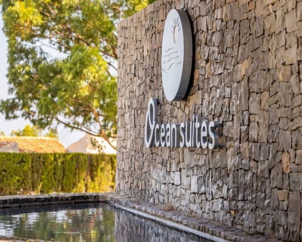 3 bedroom Apartment for sale in Altea with pool - € 1,995,000 (Ref: 9618578)