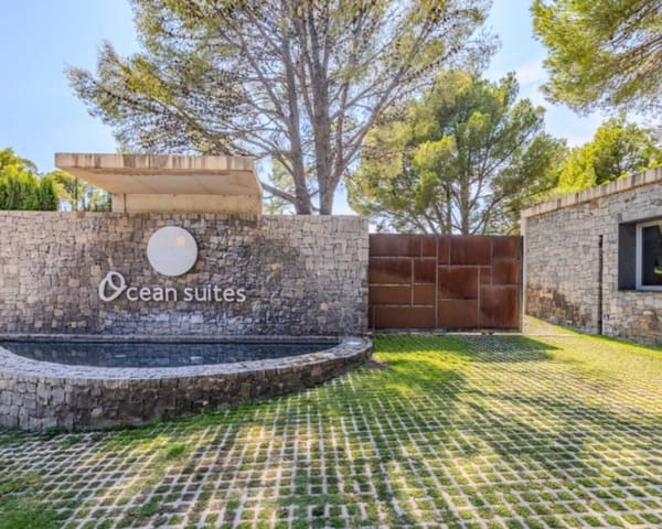 3 bedroom Apartment for sale in Altea with pool - € 1,995,000 (Ref: 9618578)