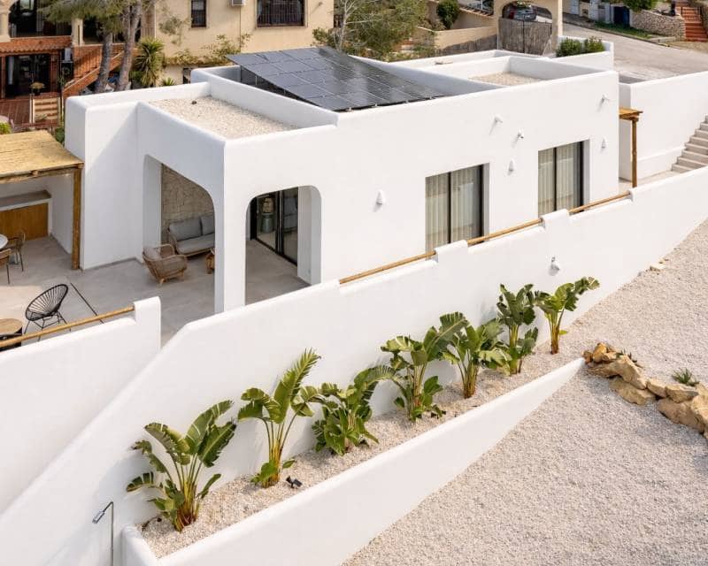 3 soverom Villa til salgs i Benissa med svømmebasseng garasje - € 1 095 000 (Ref: 9623202)