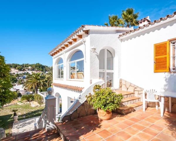 5 soverom Villa til salgs i Benissa med svømmebasseng - € 775 000 (Ref: 9623203)