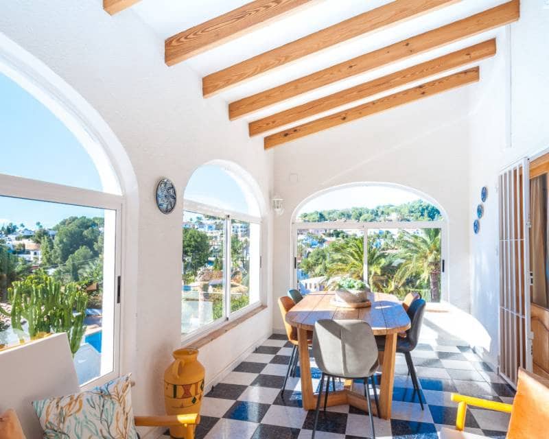 5 soverom Villa til salgs i Benissa med svømmebasseng - € 775 000 (Ref: 9623203)