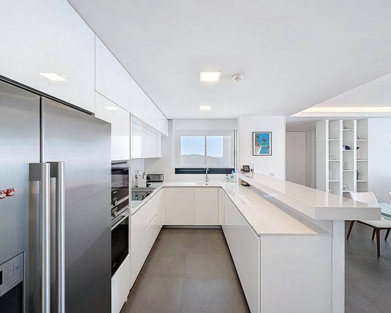 Apartamento de 3 habitaciones en Benitachell / Benitatxell en venta con piscina garaje - 750.000 € (Ref: 9626089)