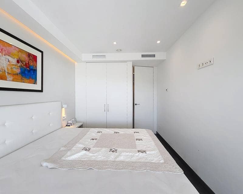 Apartamento de 3 habitaciones en Benitachell / Benitatxell en venta con piscina garaje - 750.000 € (Ref: 9626089)