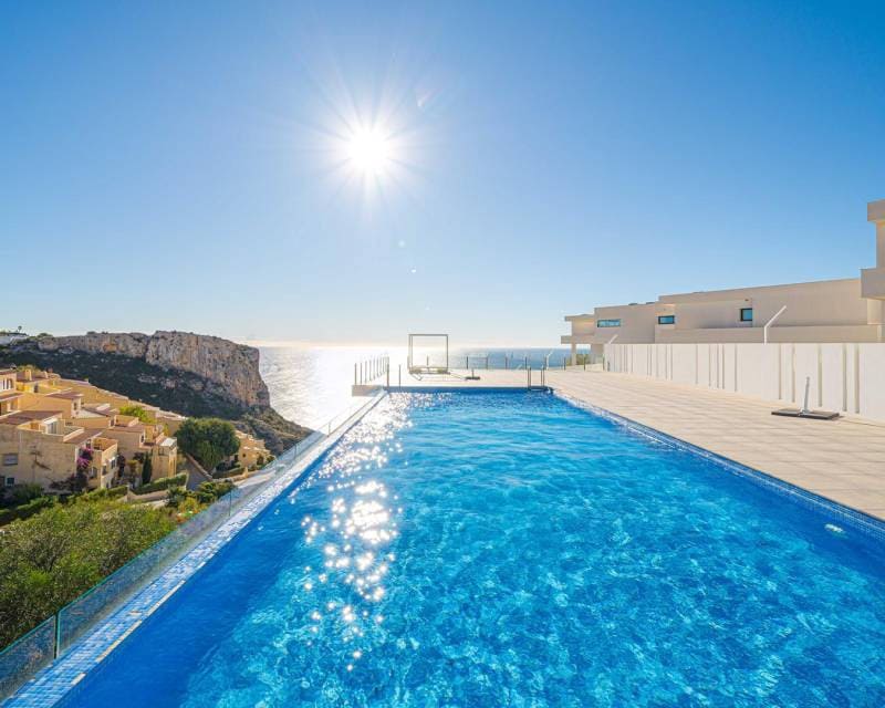 Apartamento de 3 habitaciones en Benitachell / Benitatxell en venta con piscina garaje - 750.000 € (Ref: 9626089)