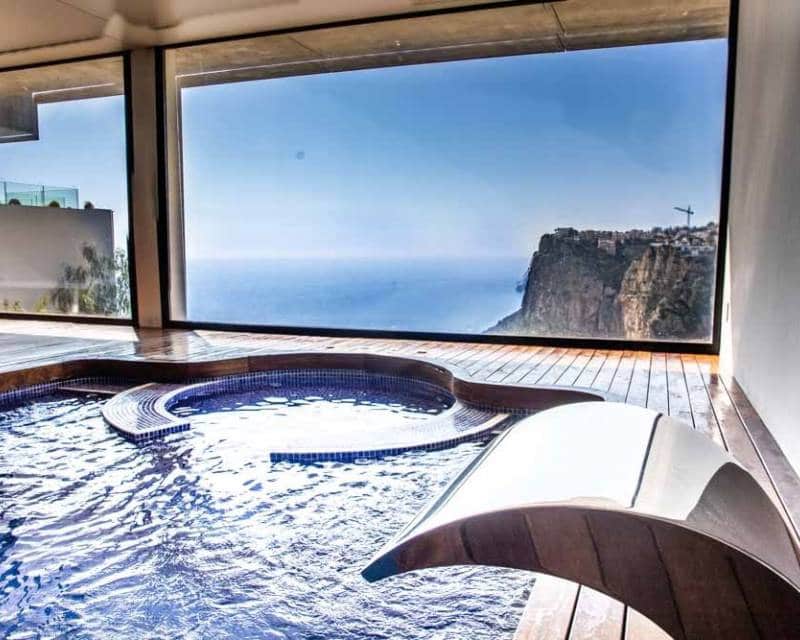 Apartamento de 3 habitaciones en Benitachell / Benitatxell en venta con piscina garaje - 750.000 € (Ref: 9626089)