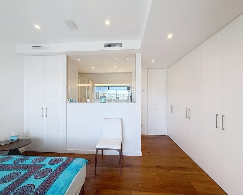 Apartamento de 3 habitaciones en Benitachell / Benitatxell en venta con piscina garaje - 750.000 € (Ref: 9626089)