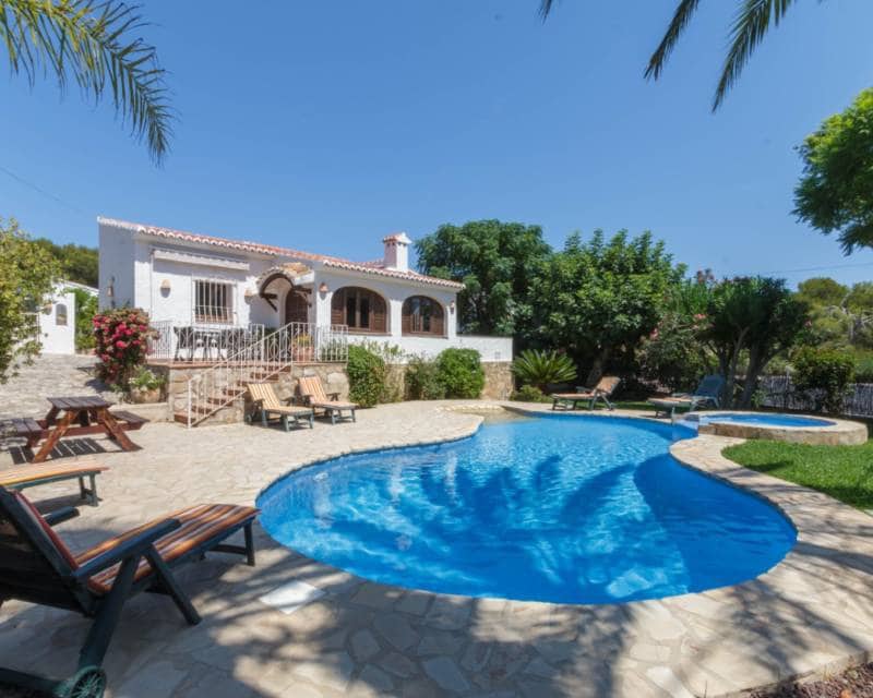 3 quarto Moradia para arrendar em Javea / Xabia com piscina - 1 595 € (Ref: 9655609)