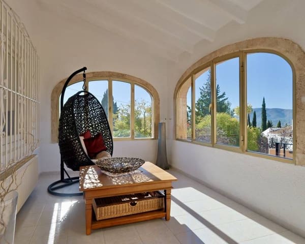 4 sypialnia Willa na sprzedaż w Javea / Xàbia z basenem - 750 000 € (Ref: 9666995)