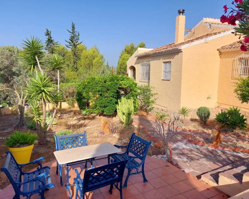 4 sypialnia Willa na sprzedaż w Javea / Xabia z basenem - 750 000 € (Ref: 9666995)