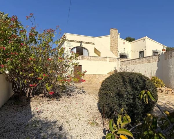 3 bedroom Villa for sale in Pinar del Advocat - Cometa, Teulada-Moraira with pool garage - € 665,000 (Ref: 9694039)