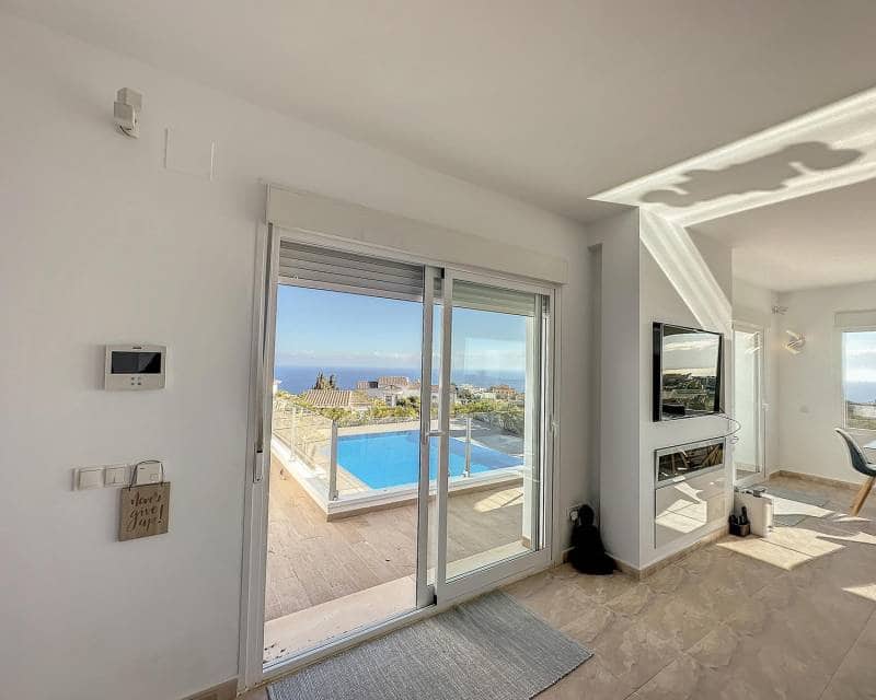 5 chambre Villa/Maison à vendre à Benitachell / Benitatxell avec piscine garage - 1 199 999 € (Ref: 9696739)