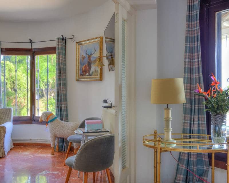 5 quarto Moradia para venda em Benissa com piscina - 650 000 € (Ref: 9708074)