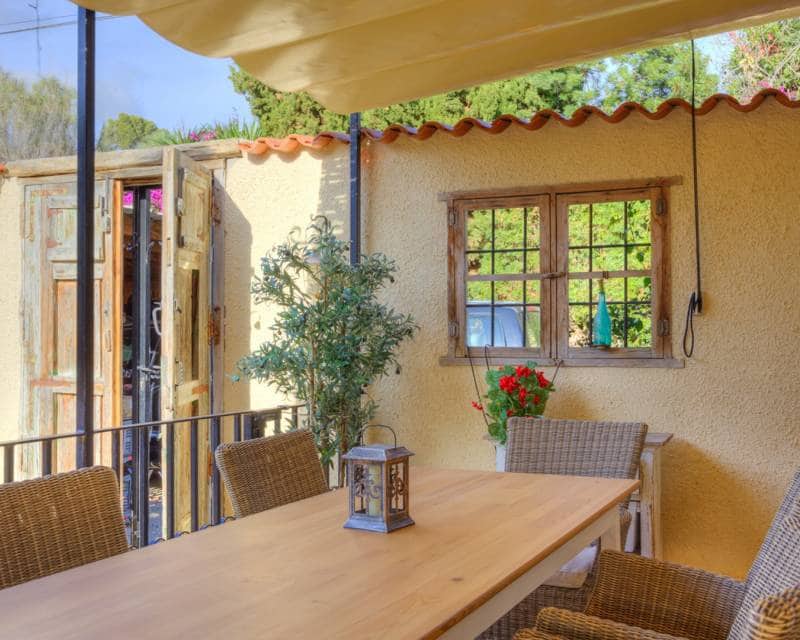 5 quarto Moradia para venda em Benissa com piscina - 650 000 € (Ref: 9708074)