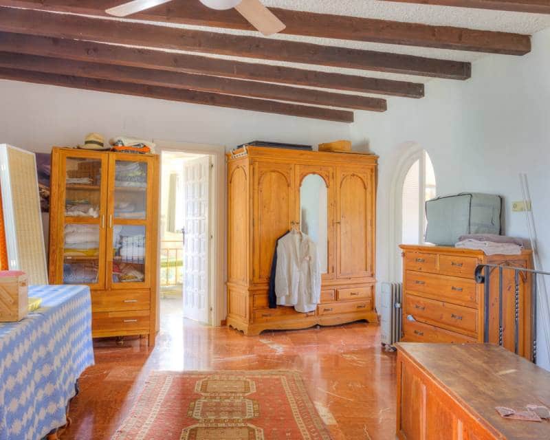 5 quarto Moradia para venda em Benissa com piscina - 650 000 € (Ref: 9708074)