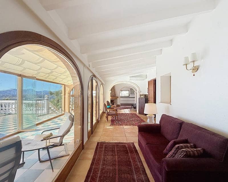 4 soverom Villa til salgs i Benitachell / Benitatxell med svømmebasseng garasje - € 2 350 000 (Ref: 9713200)