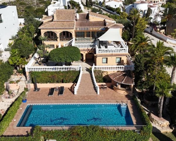 4 soverom Villa til salgs i Benitachell / Benitatxell med svømmebasseng garasje - € 2 350 000 (Ref: 9713200)