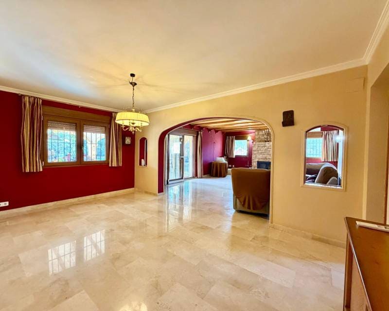 8 bedroom Villa for sale in Pedreguer with pool - € 975,000 (Ref: 9713411)