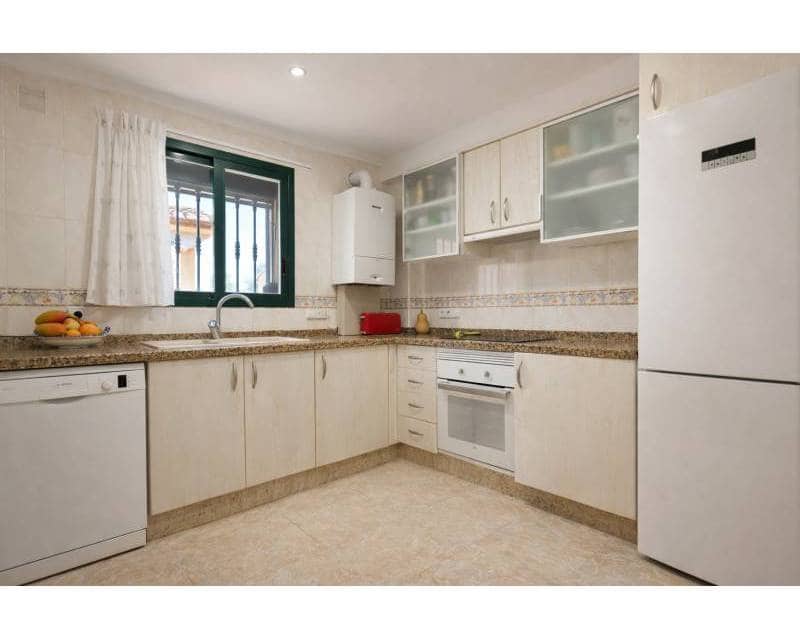 4 quarto Moradia em Banda para venda em Javea / Xabia com piscina - 749 000 € (Ref: 9713414)