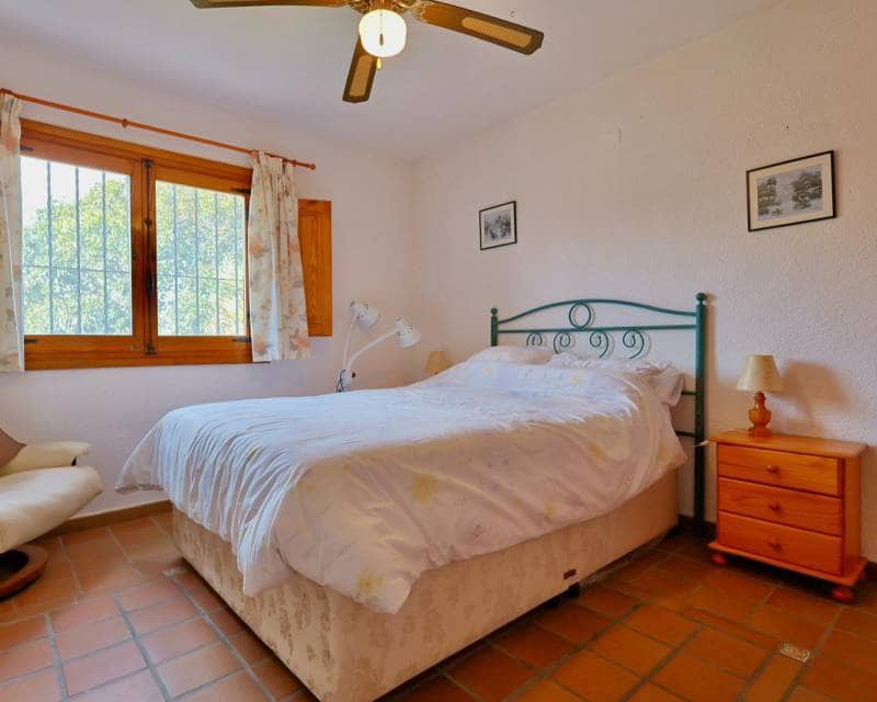 Chalet de 5 habitaciones en Javea / Xàbia en venta con piscina garaje - 760.000 € (Ref: 9713415)