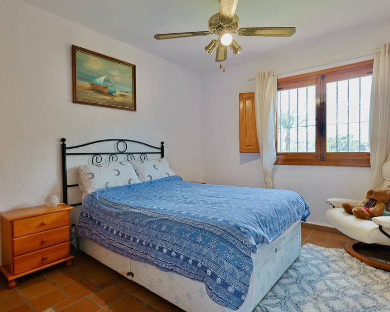 Chalet de 5 habitaciones en Javea / Xàbia en venta con piscina garaje - 760.000 € (Ref: 9713415)