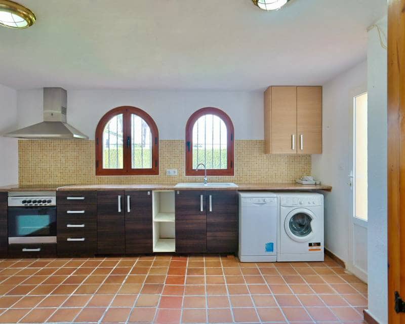 Chalet de 5 habitaciones en Javea / Xàbia en venta con piscina garaje - 760.000 € (Ref: 9713415)