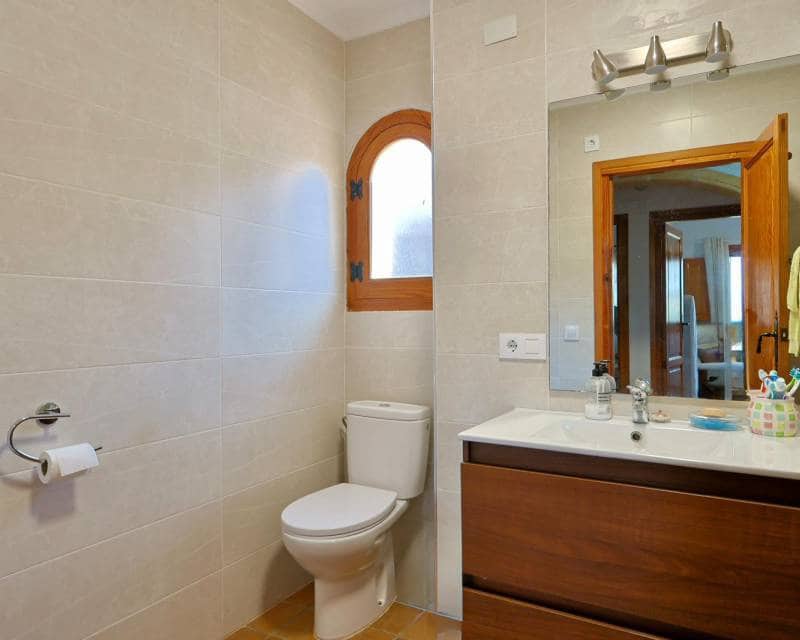 Chalet de 5 habitaciones en Javea / Xàbia en venta con piscina garaje - 760.000 € (Ref: 9713415)