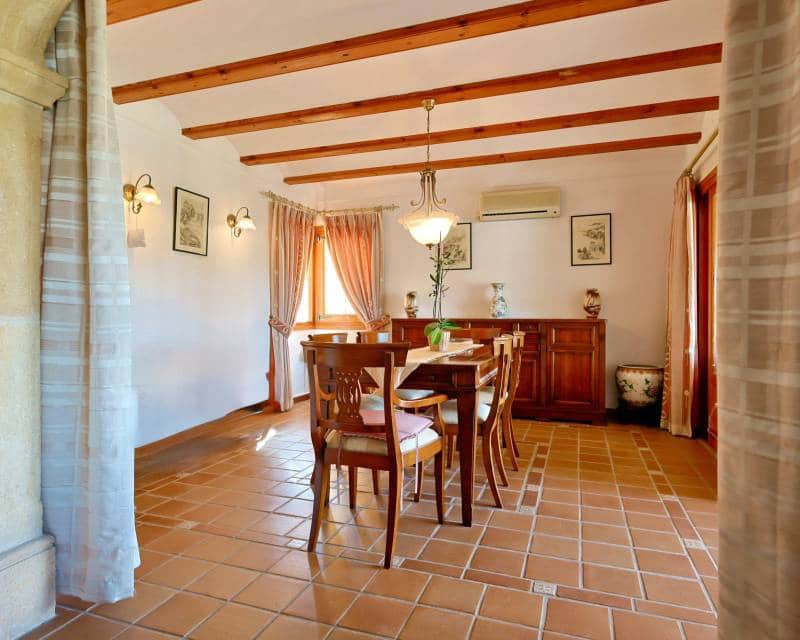 Chalet de 5 habitaciones en Javea / Xàbia en venta con piscina garaje - 760.000 € (Ref: 9713415)