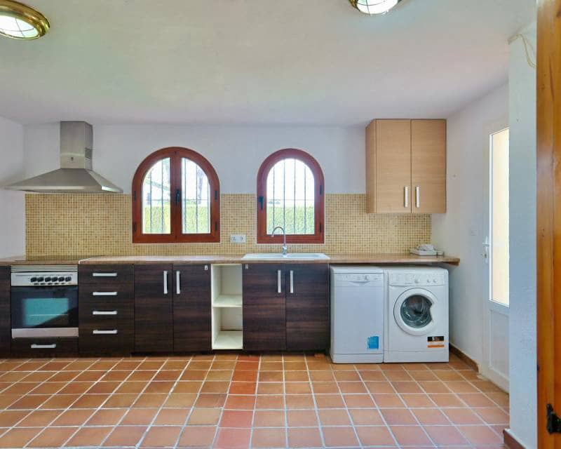 5 bedroom Villa for sale in Javea / Xabia with pool garage - € 760,000 (Ref: 9713415)