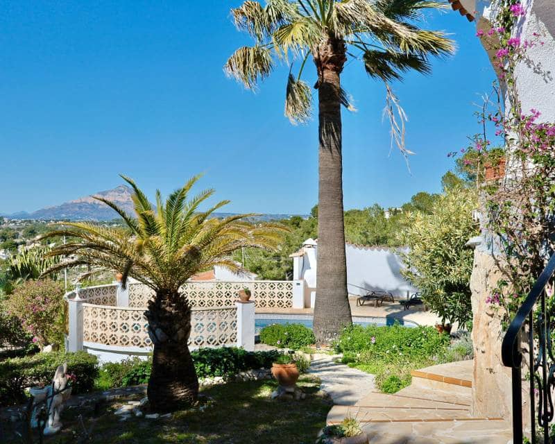 2 soveværelse Villa til salg i Javea / Xabia med swimmingpool - € 899.000 (Ref: 9736115)