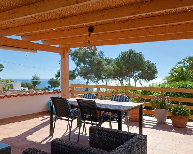 2 soveværelse Villa til salg i Javea / Xabia med swimmingpool - € 899.000 (Ref: 9736115)