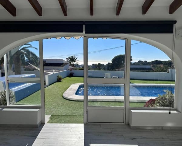 3 slaapkamer Villa te koop in Moraira, Teulada-Moraira met zwembad - € 850.000 (Ref: 9769066)