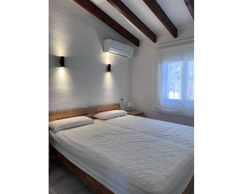 3 slaapkamer Villa te koop in Moraira met zwembad - € 850.000 (Ref: 9769066)