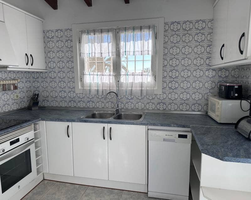 3 slaapkamer Villa te koop in Moraira met zwembad - € 850.000 (Ref: 9769066)