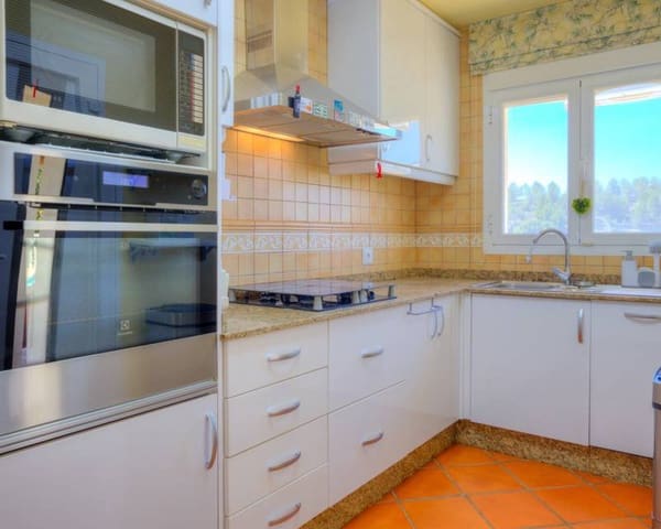 3 sypialnia Willa na sprzedaż w Benissa z basenem garażem - 565 000 € (Ref: 9782231)