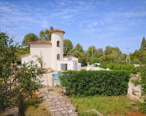 4 quarto Moradia para venda em Dénia com piscina garagem - 770 000 € (Ref: 9782234)