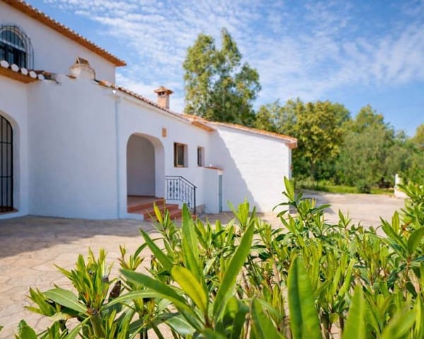 4 quarto Moradia para venda em Dénia com piscina garagem - 770 000 € (Ref: 9782234)